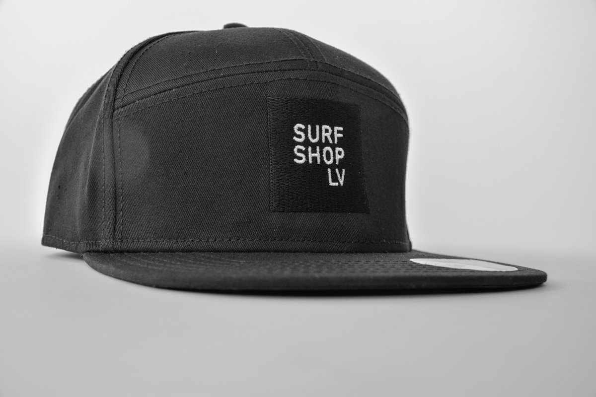 SURFSHOP.LV cepure 7 paneļu, logo izšūts